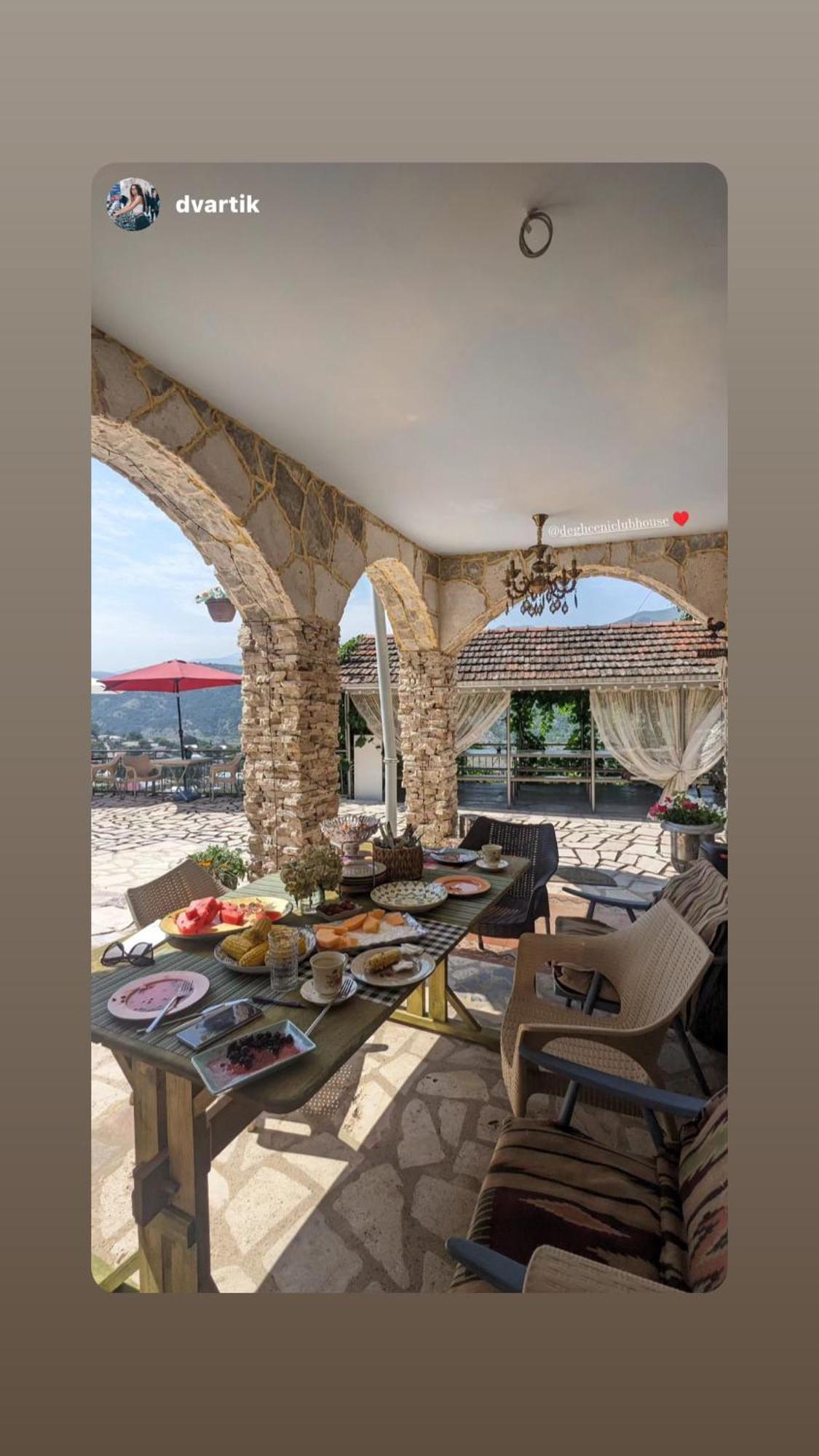 Deghceni Clubhouse Hotel Dilidzjan Buitenkant foto
