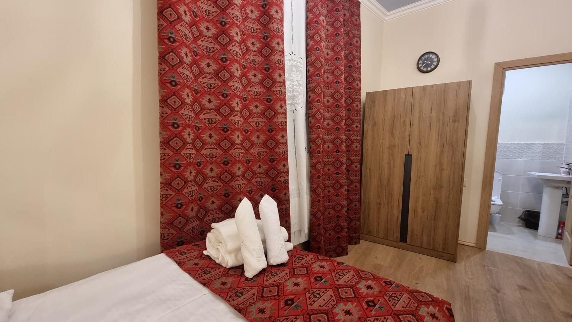 Deghceni Clubhouse Hotel Dilidzjan Buitenkant foto